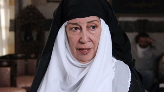 منى واصف