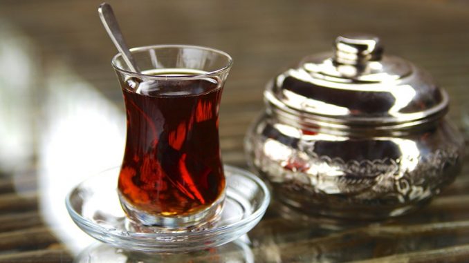 الشاي بعد الطعام الشاي بعد الطعام